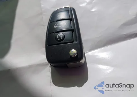 2019 Audi A3 40 Titanium Premium z USA, uszkodzony, nr VIN WAUAUGFF1KA125130